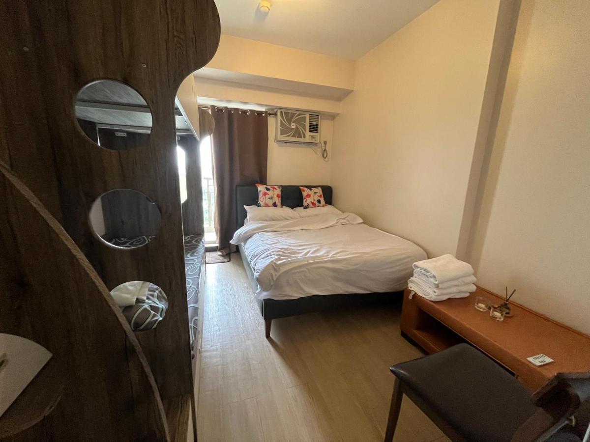 Ramiro Haven Staycation Manila Exterior foto